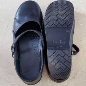 Black dansko mary jane clogs